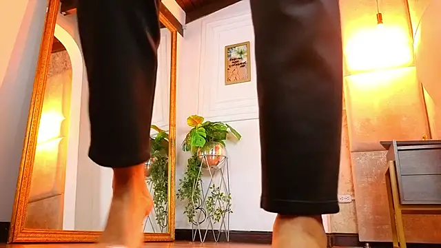 AlessiaLondon webcam