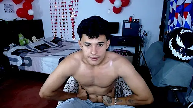 freddy_romas webcam