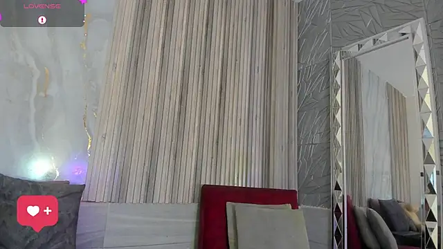 BriannaChelsea webcam