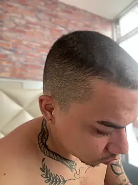 AlphaMasterXxx webcam