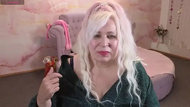 Penelope_Pinky webcam