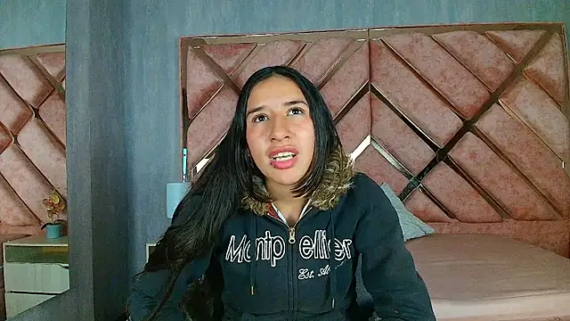 LilyRossi_ webcam