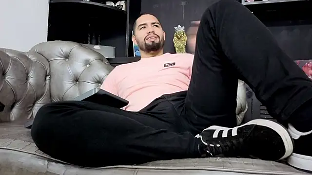 matteosantos live sex cam