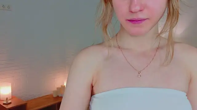 tessa_shy_ - Tessa_Shy_'s free webcam - UK Sex Cams