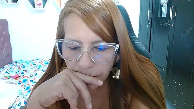 cristydirtyhot webcam