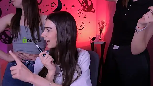 kaisy_star (Ask my age) - tease panties