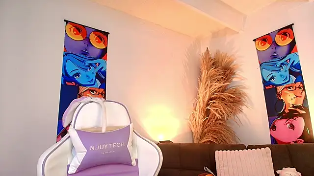 Bennuluspeach_ webcam