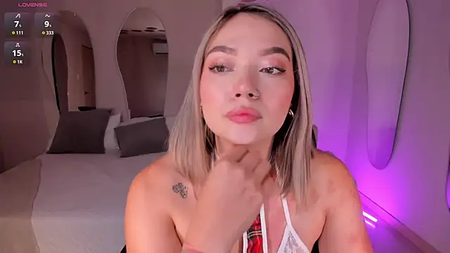 HaleyGreen1 webcam