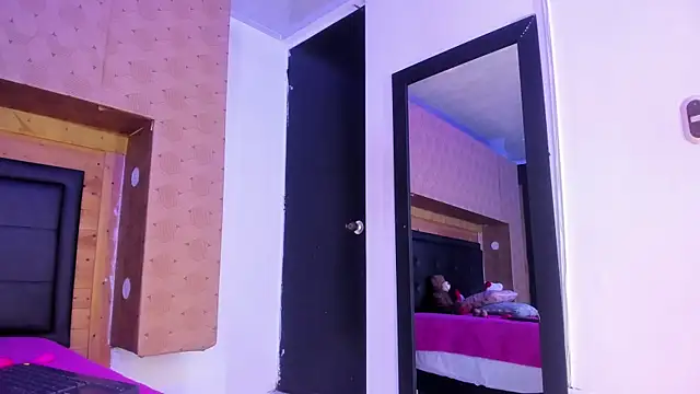 Samantha_Blaze1 webcam