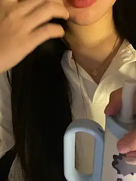 Neylla_ Stripchat cam model