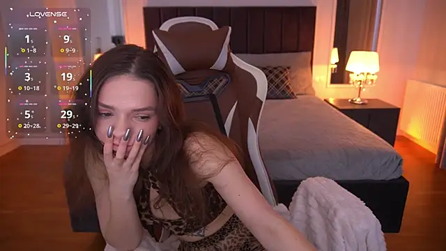 MirielleNymph webcam