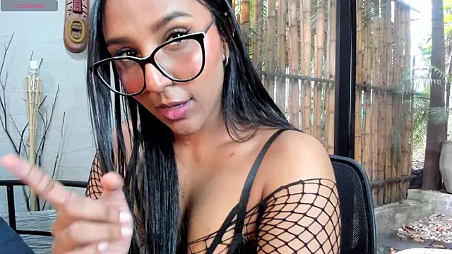 Victoria_Gonzalez webcam