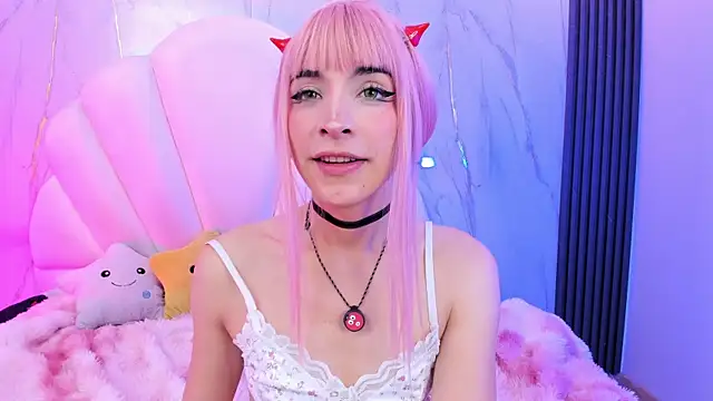 AliiceWonderland_ webcam