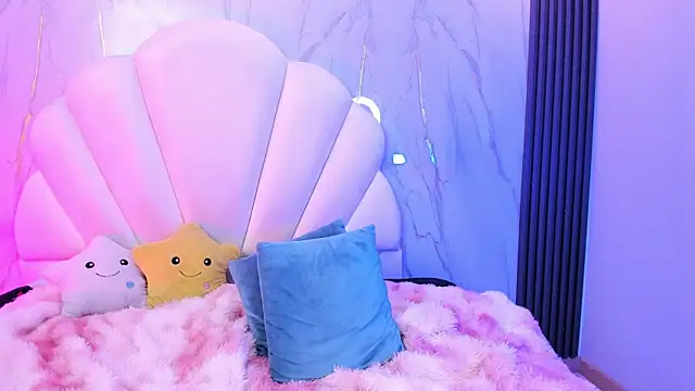 AliiceWonderland_ webcam