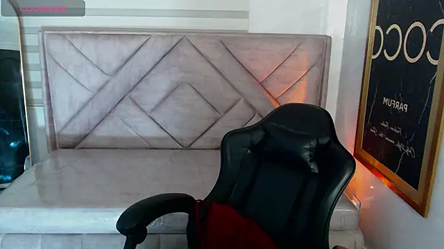 Afrodita_Wild_v webcam