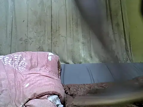 KENYANHONEY01 webcam