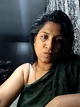 Webcam Model (Dimblestar)  is live.Free join now!