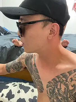 XLJjjjjjjjjjj webcam