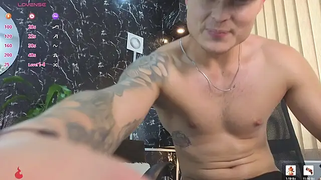 Alexander_ferre webcam