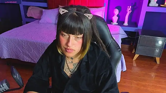 _sharlotte777 webcam