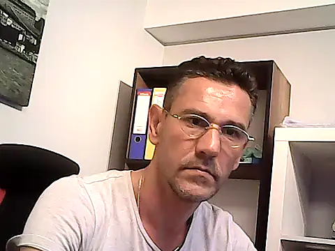 mastercharisma35 webcam