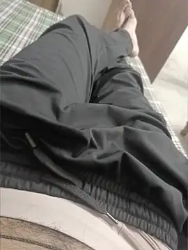 Rocky-badboy_cum4me webcam