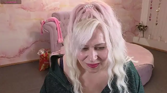 Penelope_Pinky webcam