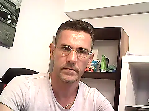 mastercharisma35 webcam