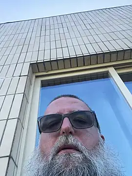 noitelivre (M mature) - Cum live