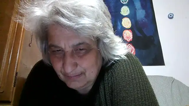 ExquisiteMature webcam