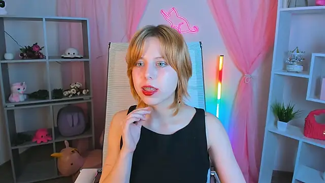 VivienneHebert webcam