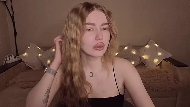 ViolettaLopez webcam