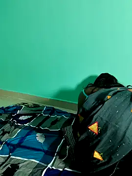 Desicouple1706 webcam