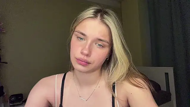 EarthaStinett webcam