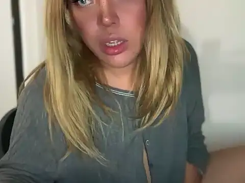 caligirlnikita webcam