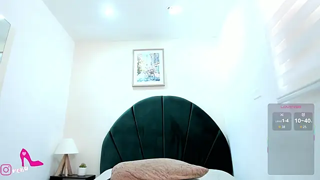 lenaruiz_ - LenaRuiz_'s free webcam - UK Sex Cams