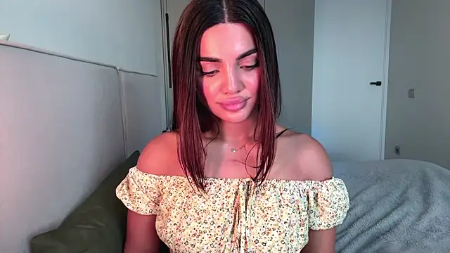 melindareny - MelindaReny's free webcam - UK Sex Cams