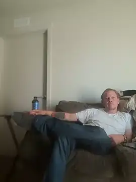 yourMasterisBored webcam