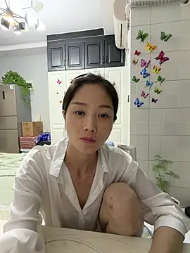 美女yuanpu0925在线直播