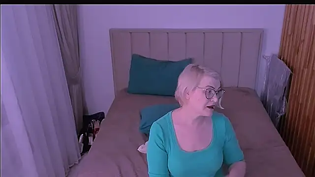 sabrinamacmarren webcam