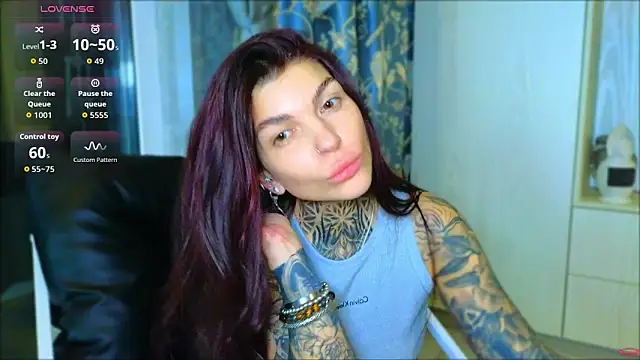 tattooedBabyy webcam