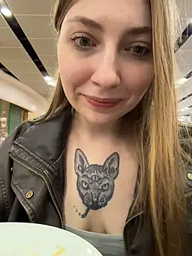 Sunny___Bunny webcam