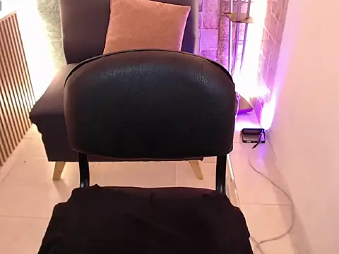 samantta_ink - Samantta_ink's free webcam - UK Sex Cams