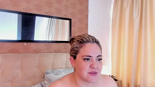 Natashablade__ webcam