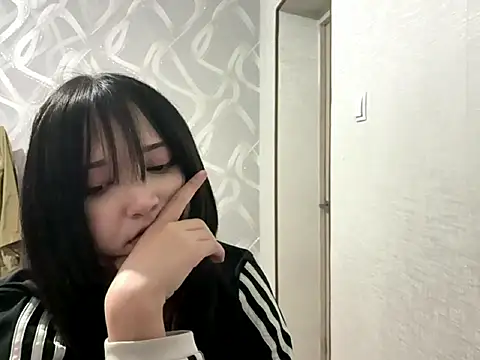 ElizabetGollihue webcam