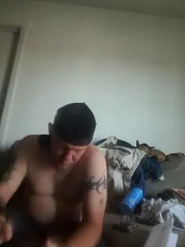 yourMasterisBored webcam