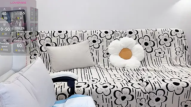 美女IAIA_iris在线直播