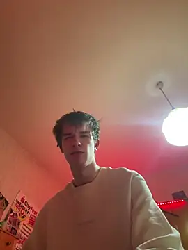 maxi170301 (M twink) - Max geht baden