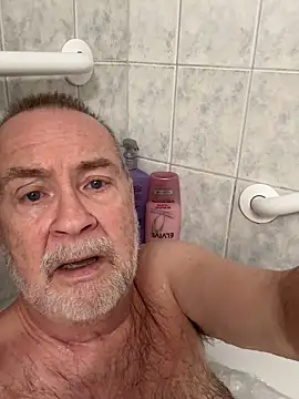 jcaspen (M grandpa) - 10000 token for medical bill