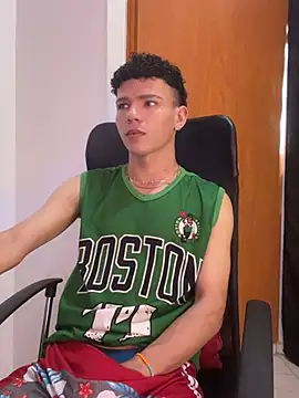 sebascuterouss (M young) - Naked✨